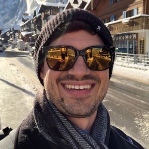 Meet your Posher, Tim